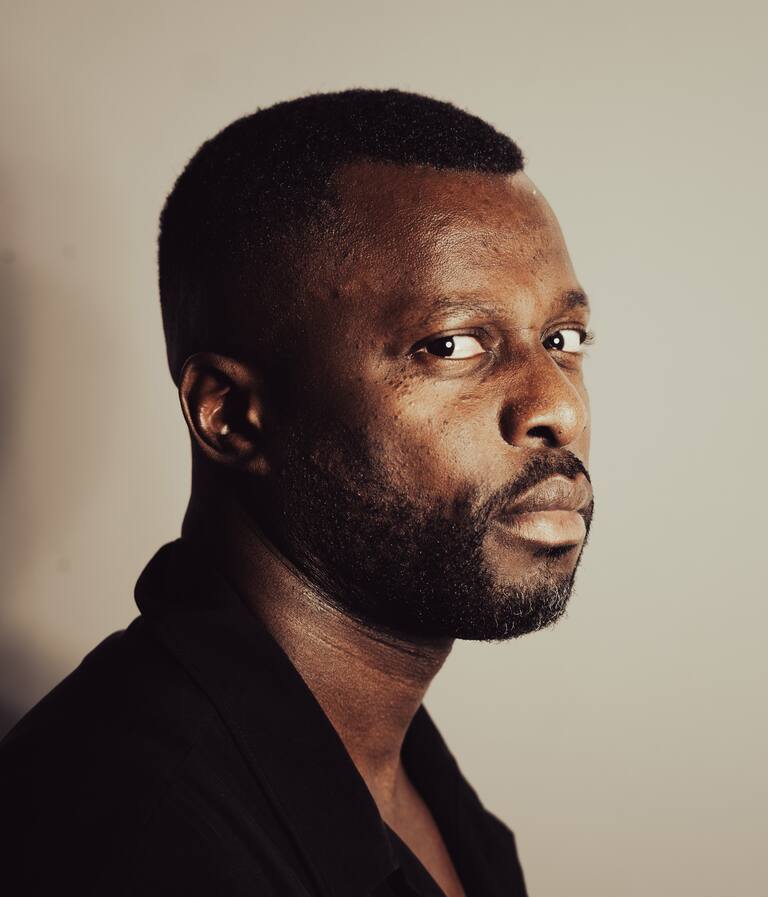 Read more about the article Echoes of the Past and Figures of the Present by Roméo Mivekannin